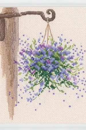 Get Yours In the moment M1001 Counted Cross Stitch Kit