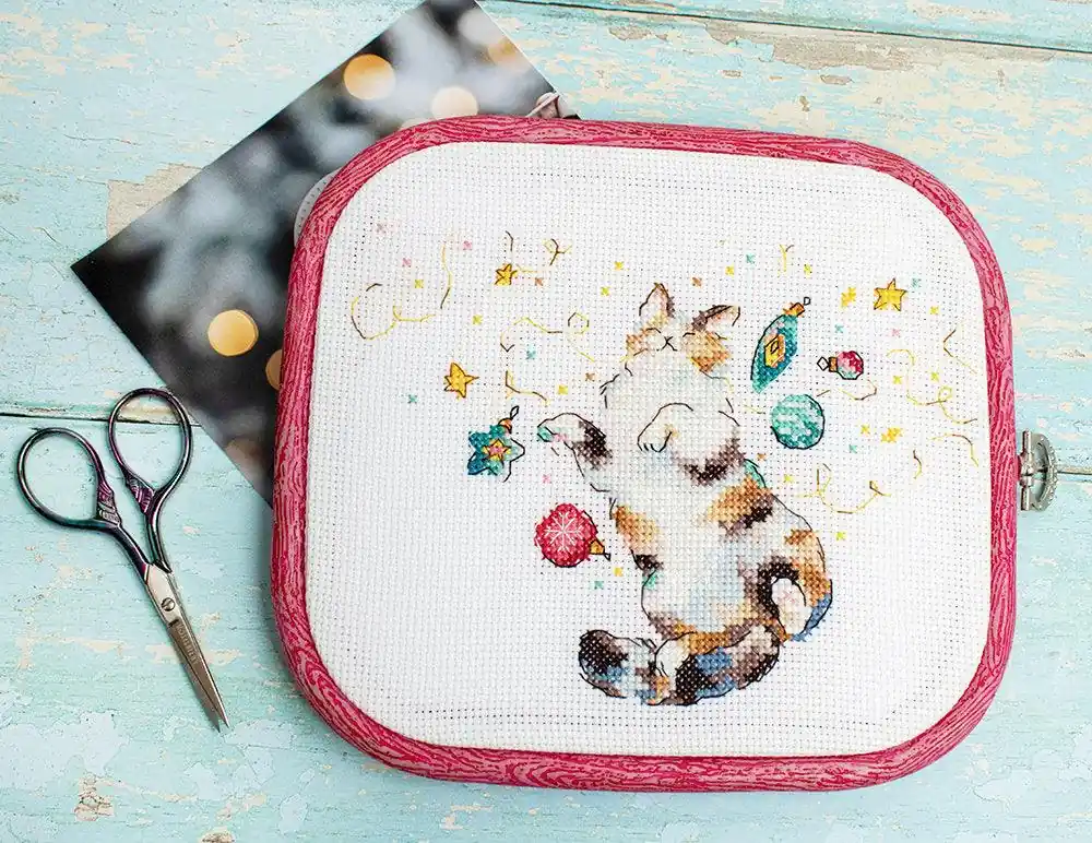 Cat's Happiness L8812 Counted Cross Stitch Kit Limited Edition