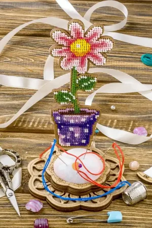 Bead embroidery kit on wood FLK-280 New Release