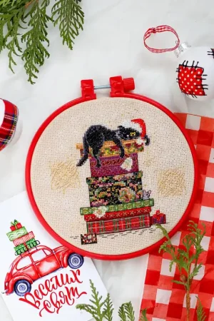 Original Cross stitch kit Cat and mouse AHM-030