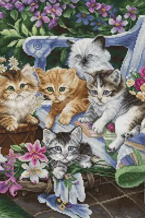 Worldwide Shipping Purfect Gardening Buddies BU5026L Counted Cross-Stitch Kit