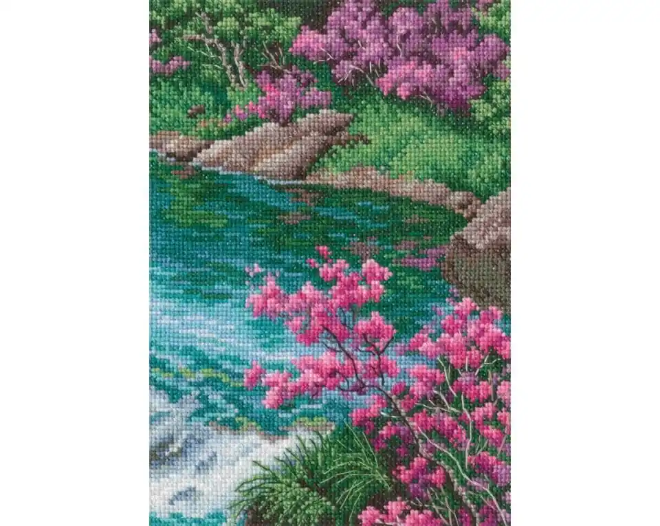 New Release In the moment M964 Counted Cross Stitch Kit