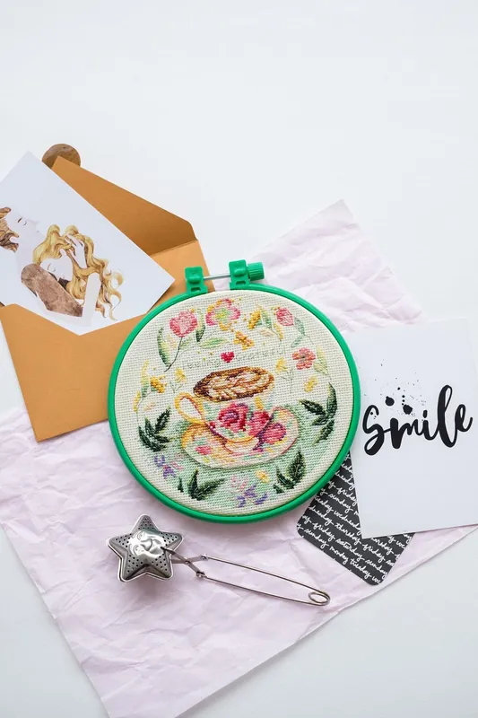 Cross-stitch kit Cup AHM-011 Last Chance