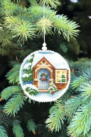 Christmas tree toy. Plastic Canvas Cross-stitch kit T-19C "Winter evening" Weekend Sale