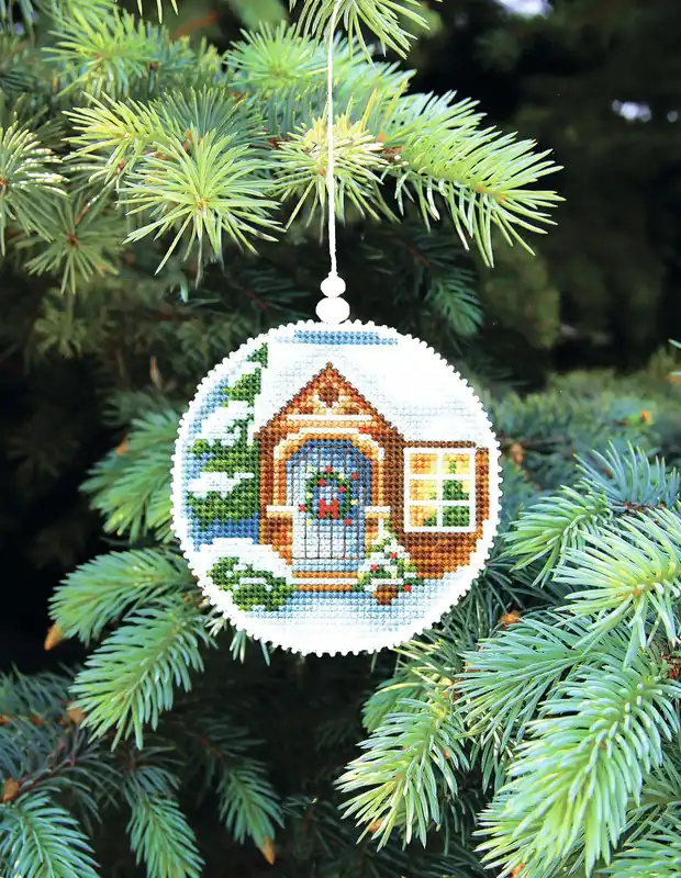 Christmas tree toy. Plastic Canvas Cross-stitch kit T-19C "Winter evening" Weekend Sale