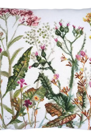 Free Returns Grass-blades CU079 Counted Cross Stitch Kit