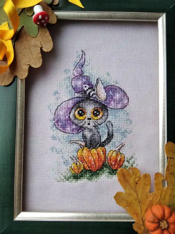Kitten in the Hat - PDF Cross Stitch Pattern Hot Picks