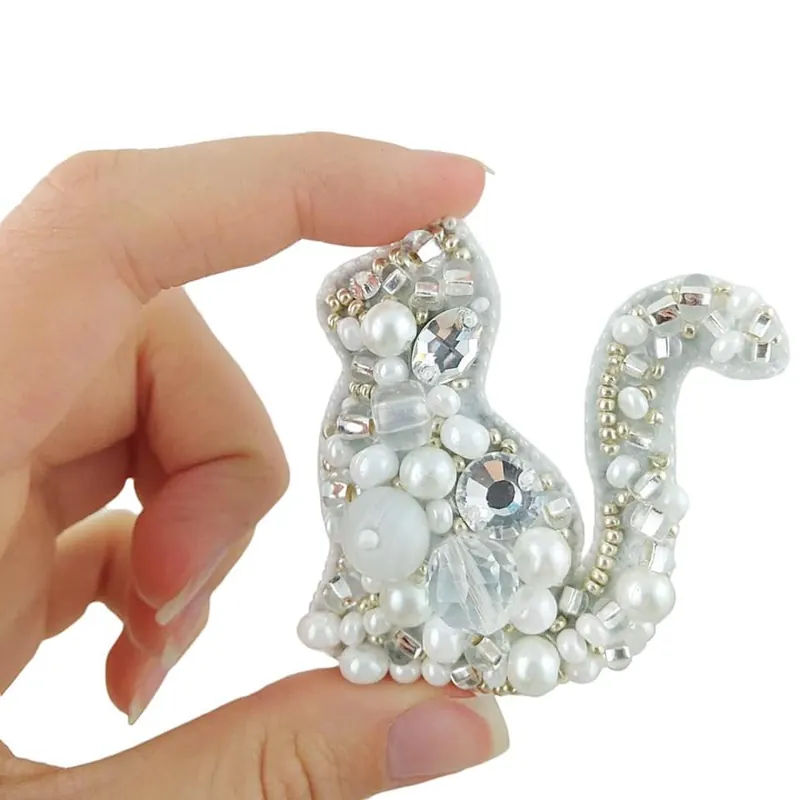 BP-220C Beadwork kit for creating brooch Crystal Art "Cat" Best Seller