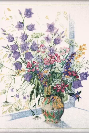 Fan Favorite Field flowers M052 Counted Cross Stitch Kit
