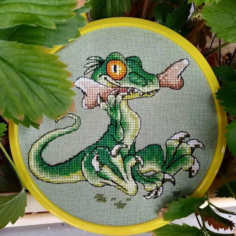Top Pick Dinosaurs. Velociraptor - PDF Cross Stitch Pattern