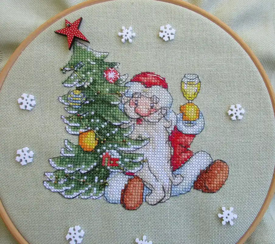 Instant Buy Santa Claus. With Christmas Tree - PDF Cross Stitch Pattern