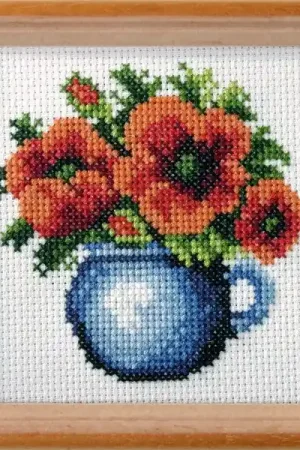 Price Drop Stamped Cross stitch kit "Poppies" 7593