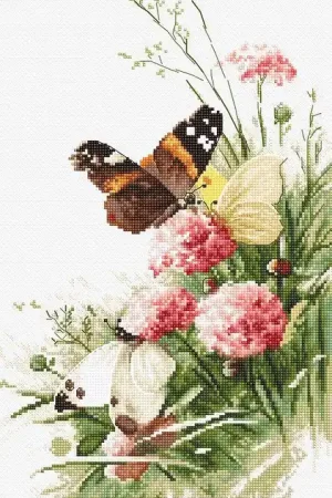 Counted Cross Stitch Kit Butterflies in the field Leti938 New Arrival